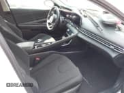 ✅ 2024 Hyundai Elantra SEL • VIN: KMHLS4DG5RU759945 • Lot: 43138961. Listed on IAAI with 39,139 mi. Free auction sales archive from the USA and detailed vehicle history report at DreamBid. Image 5.