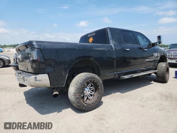 ✅ 2015 Ram 2500 SLT • VIN: 3C6UR5MLXFG527323 • Lot: 65537385. Wystawiony na Copart z przebiegiem 166 214 mil. Bezpłatny archiwum sprzedaży aukcyjnych z USA i szczegółowy raport historii pojazdu na DreamBid. Zdjęcie 3.