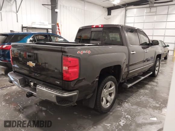 ✅ 2015 Chevrolet Silverado 1500 LTZ • VIN: 3GCUKSEC8FG196784 • Лот: 43353619. Опубликован ранее на IAAI с пробегом 171 186 миль. Бесплатный доступ к архиву аукционных продаж из США и подробный отчёт об истории автомобиля на DreamBid. Изображение 4.