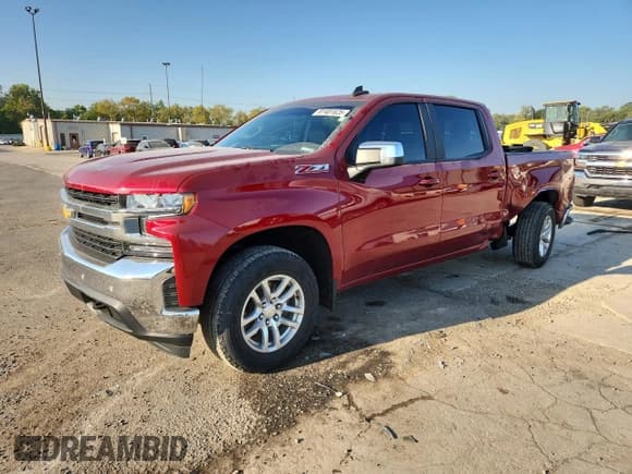 ✅ 2021 Chevrolet Silverado 1500 LT • VIN: 1GCUYDED0MZ179817 • Lot: 81401625. Listed on Copart with 32,194 mi. Free auction sales archive from the USA and detailed vehicle history report at DreamBid. Image 1.