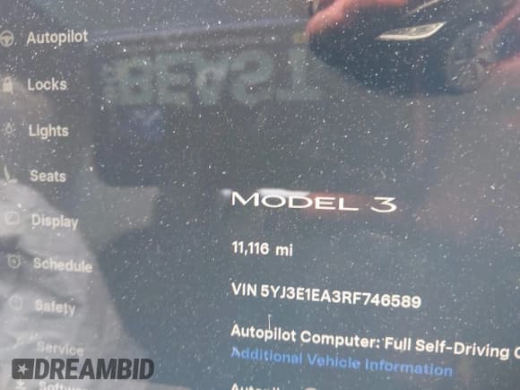 ✅ 2024 Tesla Model 3 • VIN: 5YJ3E1EA3RF746589 • Lot: 43211864. Wystawiony na IAAI z przebiegiem 11 116 mil. Bezpłatny archiwum sprzedaży aukcyjnych z USA i szczegółowy raport historii pojazdu na DreamBid. Zdjęcie 7.