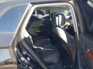 ✅ 2024 Audi Q5 Premium Plus • VIN: WA1BBAFY6R2087842 • Лот: 43563471. Опубликован ранее на IAAI с пробегом 8 711 миль. Бесплатный доступ к архиву аукционных продаж из США и подробный отчёт об истории автомобиля на DreamBid. Изображение 8.