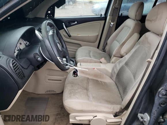 ✅ 2006 Saturn VUE • VIN: 5GZCZ33D66S875680 • Lot: 90441475. Wystawiony na Copart z przebiegiem 280 025 mil. Bezpłatny archiwum sprzedaży aukcyjnych z USA i szczegółowy raport historii pojazdu na DreamBid. Zdjęcie 7.