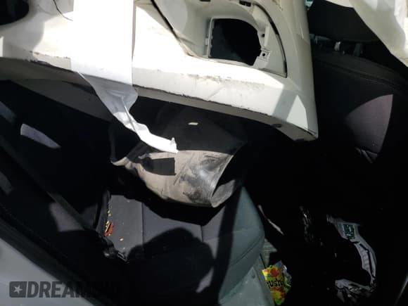 ✅ 2016 Subaru Legacy Premium • VIN: 4S3BNBC67G3038551 • Lot: 81031055. Wystawiony na Copart z przebiegiem Nie podano. Bezpłatny archiwum sprzedaży aukcyjnych z USA i szczegółowy raport historii pojazdu na DreamBid. Zdjęcie 10.