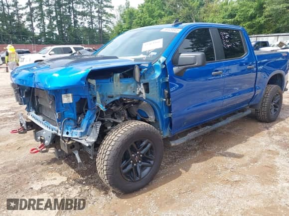 2022 Chevrolet Silverado 1500 Custom Trail Boss with VIN 3GCPDCED8NG662329, listed as a IAAI auction lot 42463966 with 72,370 mi miles and . Bid and sale history available at DreamBid. Image 2.