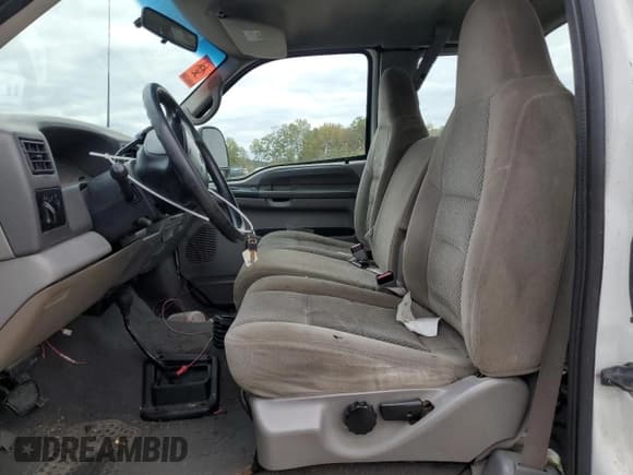 ✅ 2001 Ford F-250 XL • VIN: 1FTNX21L81EA44788 • Lot: 74991624. Listed on Copart with 131,083 mi. Free auction sales archive from the USA and detailed vehicle history report at DreamBid. Image 7.