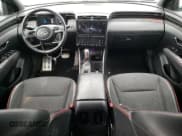 ✅ 2023 Hyundai Tucson N Line • VIN: KM8JF3AE6PU177116 • Lot: 56227125. Wystawiony na Copart z przebiegiem 92 878 mil. Bezpłatny archiwum sprzedaży aukcyjnych z USA i szczegółowy raport historii pojazdu na DreamBid. Zdjęcie 8.