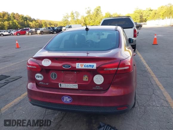 ✅ 2016 Ford Focus SE • VIN: 1FADP3F20GL205890 • Lot: 43421326. Wystawiony na IAAI z przebiegiem 137 615 mil. Bezpłatny archiwum sprzedaży aukcyjnych z USA i szczegółowy raport historii pojazdu na DreamBid. Zdjęcie 16.