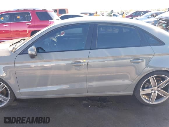 ✅ 2020 Audi A3 Premium Plus • VIN: WAUCUGFF7LA005133 • Лот: 43626374. Опубликован ранее на IAAI с пробегом 75 651 миль. Бесплатный доступ к архиву аукционных продаж из США и подробный отчёт об истории автомобиля на DreamBid. Изображение 14.