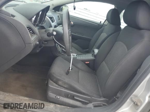 ✅ 2011 Chevrolet Malibu 1LT • VIN: 1G1ZC5EU2BF375355 • Lot: 73926504. Wystawiony na Copart z przebiegiem 225 320 mil. Bezpłatny archiwum sprzedaży aukcyjnych z USA i szczegółowy raport historii pojazdu na DreamBid. Zdjęcie 7.