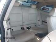 ✅ 2007 BMW 3 Series 335i • VIN: WBAWB73527PV83321 • Lot: 42452961. Wystawiony na IAAI z przebiegiem 155 619 mil. Bezpłatny archiwum sprzedaży aukcyjnych z USA i szczegółowy raport historii pojazdu na DreamBid. Zdjęcie 8.