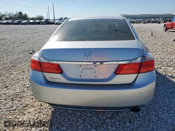 ✅ 2013 Honda Accord LX • VIN: 1HGCR2F32DA073078 • Лот: 92433275. Опубликован ранее на Copart с пробегом Не указан. Бесплатный доступ к архиву аукционных продаж из США и подробный отчёт об истории автомобиля на DreamBid. Изображение 6.