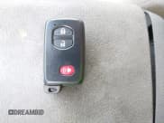 ✅ 2011 Toyota RAV4 Limited • VIN: 2T3YF4DV9BW082856 • Lot: 41946197. Wystawiony na IAAI z przebiegiem 189 382 mil. Bezpłatny archiwum sprzedaży aukcyjnych z USA i szczegółowy raport historii pojazdu na DreamBid. Zdjęcie 11.