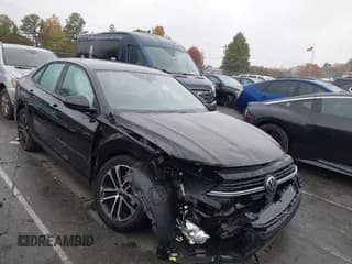 ✅ 2024 Volkswagen Jetta Sport • VIN: 3VWBM7BU4RM079864 • Лот: 43549997. Опубликован ранее на IAAI с пробегом 15 324 миль. Бесплатный доступ к архиву аукционных продаж из США и подробный отчёт об истории автомобиля на DreamBid. Изображение 1.