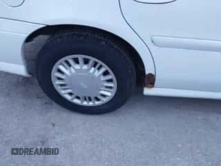 2000 Chevrolet Malibu z VIN 1G1ND52J5Y6315794, wystawiony jako IAAI lot #41124524 z przebiegiem 149 379 mil mil oraz . Historia ofert i sprzedaży dostępna na DreamBid. Obrazek 6.