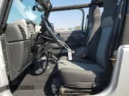 ✅ 2006 Jeep Wrangler Unlimited LWB • VIN: 1J4FA44S16P771071 • Лот: 81428585. Опубликован ранее на Copart с пробегом 55 726 миль. Бесплатный доступ к архиву аукционных продаж из США и подробный отчёт об истории автомобиля на DreamBid. Изображение 7.