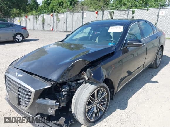 ✅ 2018 Genesis G80 3.8L • VIN: KMHGN4JE5JU251460 • Lot: 42821948. Wystawiony na IAAI z przebiegiem 63 330 mil. Bezpłatny archiwum sprzedaży aukcyjnych z USA i szczegółowy raport historii pojazdu na DreamBid. Zdjęcie 2.