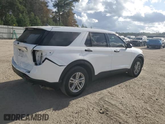 ✅ 2022 Ford Explorer • VIN: 1FMSK7BH5NGB46595 • Lot: 84799944. Wystawiony na Copart z przebiegiem 37 326 mil. Bezpłatny archiwum sprzedaży aukcyjnych z USA i szczegółowy raport historii pojazdu na DreamBid. Zdjęcie 3.