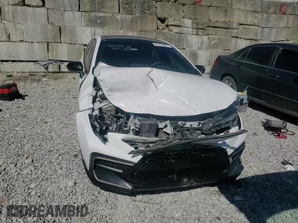 ✅ 2022 Toyota Corolla SE Nightshade • VIN: 5YFS4MCE6NP104307 • Lot: 82428005. Wystawiony na Copart z przebiegiem 51 722 mil. Bezpłatny archiwum sprzedaży aukcyjnych z USA i szczegółowy raport historii pojazdu na DreamBid. Zdjęcie 13.
