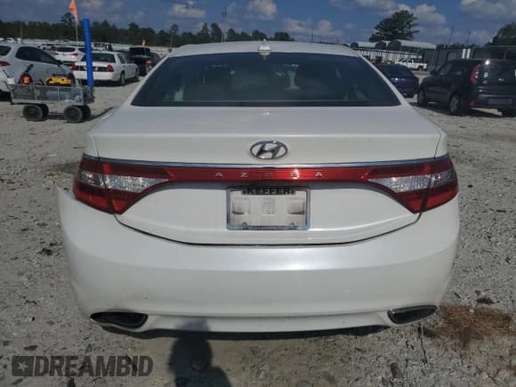 ✅ 2014 Hyundai Azera • VIN: KMHFG4JG8EA342589 • Lot: 81515935. Listed on Copart with 45,372 mi. Free auction sales archive from the USA and detailed vehicle history report at DreamBid. Image 6.