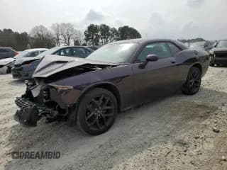 ✅ 2021 Dodge Challenger SXT • VIN: 2C3CDZAG8MH513388 • Lot: 43043993. Wystawiony na Copart z przebiegiem 39 368 mil. Bezpłatny archiwum sprzedaży aukcyjnych z USA i szczegółowy raport historii pojazdu na DreamBid. Zdjęcie 1.