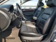 ✅ 2004 Audi A6 3.0L • VIN: WAULT64B44N018722 • Lot: 80392555. Wystawiony na Copart z przebiegiem 131 317 mil. Bezpłatny archiwum sprzedaży aukcyjnych z USA i szczegółowy raport historii pojazdu na DreamBid. Zdjęcie 7.