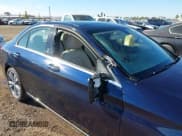 ✅ 2015 Mercedes-Benz C 300 Luxury • VIN: 55SWF4KB1FU019082 • Lot: 43863198. Wystawiony na IAAI z przebiegiem 43 679 mil. Bezpłatny archiwum sprzedaży aukcyjnych z USA i szczegółowy raport historii pojazdu na DreamBid. Zdjęcie 6.