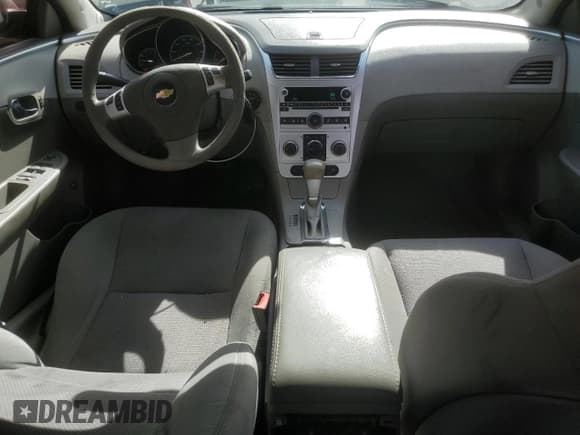 ✅ 2012 Chevrolet Malibu 1LS • VIN: 1G1ZB5E00CF209207 • Lot: 77158644. Listed on Copart with 107,161 mi. Free auction sales archive from the USA and detailed vehicle history report at DreamBid. Image 8.