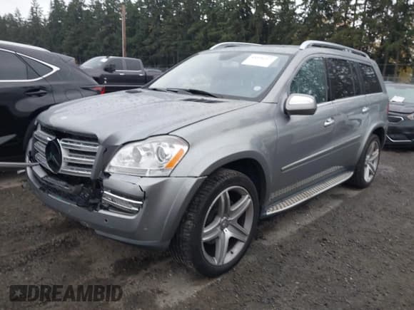✅ 2010 Mercedes-Benz GL 550 • VIN: 4JGBF8GE0AA538731 • Lot: 43576717. Listed on IAAI with 183,004 mi. Free auction sales archive from the USA and detailed vehicle history report at DreamBid. Image 2.