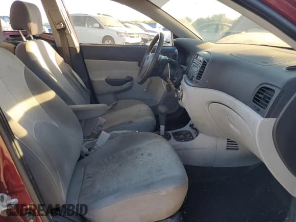 ✅ 2008 Hyundai Accent GLS • VIN: KMHCN46C18U217239 • Лот: 59947425. Опубликован ранее на Copart с пробегом 224 328 миль. Бесплатный доступ к архиву аукционных продаж из США и подробный отчёт об истории автомобиля на DreamBid. Изображение 7.