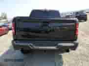 2025 Ram 1500 Rebel z VIN 1C6SRFLP8SN633854, wystawiony jako Copart lot #64609455 z przebiegiem 13 749 mil mil oraz Szkoda całkowita • Salvage title. Historia ofert i sprzedaży dostępna na DreamBid. Obrazek 6.
