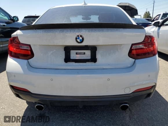 ✅ 2015 BMW 2 Series 228i • VIN: WBA1F9C53FVW98367 • Lot: 50378584. Listed on Copart with 74,661 mi. Free auction sales archive from the USA and detailed vehicle history report at DreamBid. Image 6.