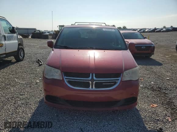 2015 Dodge Grand Caravan R/T with VIN 2C4RDGEG4FR639281, listed as a Copart auction lot 71662595 with 181,833 mi miles and Non repairable. Bid and sale history available at DreamBid. Image 5.