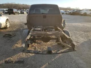 ✅ 2000 Chevrolet S-10 LS • VIN: 1GCCS1953YK261991 • Лот: 84543004. Опубликован ранее на Copart с пробегом 212 142 миль. Бесплатный доступ к архиву аукционных продаж из США и подробный отчёт об истории автомобиля на DreamBid. Изображение 6.