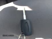 ✅ 2017 Ford Transit • VIN: 1FTYR1ZM1HKB13413 • Lot: 42117599. Wystawiony na IAAI z przebiegiem 114 620 mil. Bezpłatny archiwum sprzedaży aukcyjnych z USA i szczegółowy raport historii pojazdu na DreamBid. Zdjęcie 11.