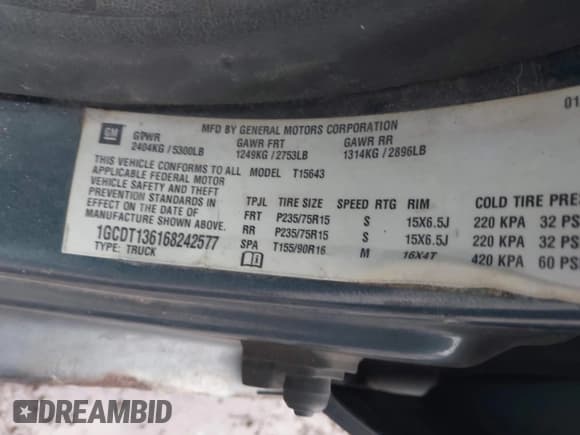 ✅ 2006 Chevrolet Colorado 1LT • VIN: 1GCDT136168242577 • Lot: 41490067. Wystawiony na IAAI z przebiegiem 237 496 mil. Bezpłatny archiwum sprzedaży aukcyjnych z USA i szczegółowy raport historii pojazdu na DreamBid. Zdjęcie 9.