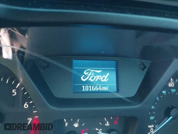 ✅ 2018 Ford Transit • VIN: 1FTYR2YM4JKB09904 • Lot: 41415555. Wystawiony na IAAI z przebiegiem 101 664 mil. Bezpłatny archiwum sprzedaży aukcyjnych z USA i szczegółowy raport historii pojazdu na DreamBid. Zdjęcie 15.