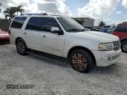 ✅ 2009 Lincoln Navigator • VIN: 5LMFU27559LJ00868 • Лот: 80668824. Опубликован ранее на Copart с пробегом Не указан. Бесплатный доступ к архиву аукционных продаж из США и подробный отчёт об истории автомобиля на DreamBid. Изображение 4.