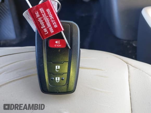 ✅ 2016 Toyota Prius Three • VIN: JTDKARFU4G3518996 • Lot: 43598342. Wystawiony na IAAI z przebiegiem 140 665 mil. Bezpłatny archiwum sprzedaży aukcyjnych z USA i szczegółowy raport historii pojazdu na DreamBid. Zdjęcie 11.