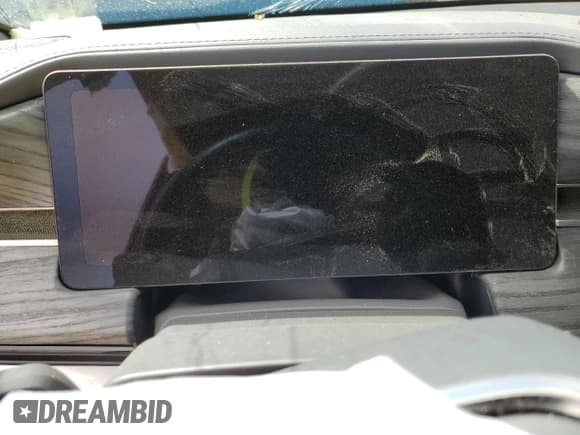 ✅ 2023 Rivian R1S Launch Edition • VIN: 7PDSGABL5PN003676 • Lot: 80747255. Wystawiony na Copart z przebiegiem Nie podano. Bezpłatny archiwum sprzedaży aukcyjnych z USA i szczegółowy raport historii pojazdu na DreamBid. Zdjęcie 9.