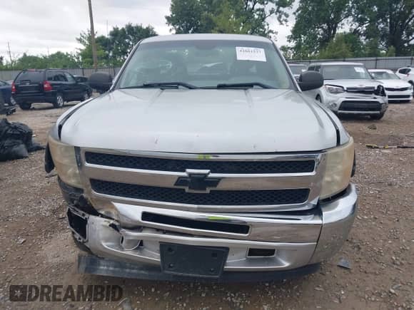 2010 Chevrolet Silverado 1500 Work Truck with VIN 1GCSCPEXXAZ186495, listed as a IAAI auction lot 42881537 with 215,919 mi miles and . Bid and sale history available at DreamBid. Image 12.