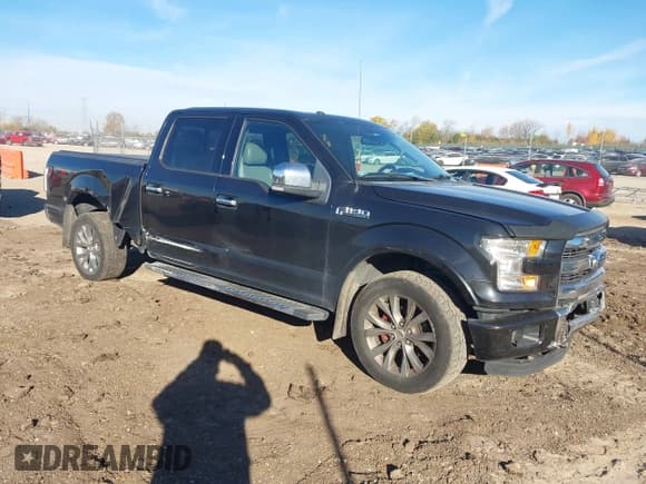✅ 2015 Ford F-150 XLT • VIN: 1FTFW1EFXFKD65200 • Lot: 43621578. Listed on IAAI with 186,088 mi. Free auction sales archive from the USA and detailed vehicle history report at DreamBid. Image 1.