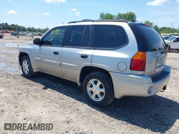 ✅ 2005 GMC Envoy SLE • VIN: 1GKDT13S352282064 • Lot: 42680393. Wystawiony na IAAI z przebiegiem 155 322 mil. Bezpłatny archiwum sprzedaży aukcyjnych z USA i szczegółowy raport historii pojazdu na DreamBid. Zdjęcie 3.