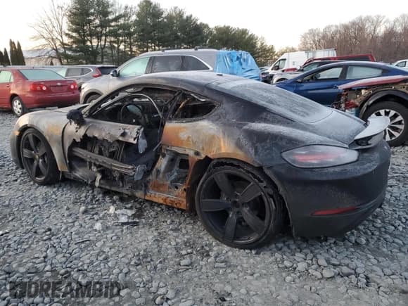 ✅ 2018 Porsche 718 Cayman • VIN: WP0AA2A81JK262360 • Lot: 64991042. Listed on Copart with Not provided. Free auction sales archive from the USA and detailed vehicle history report at DreamBid. Image 2.