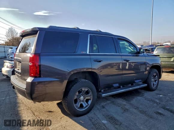 ✅ 2016 Chevrolet Tahoe LT • VIN: 1GNSKBKC1GR327249 • Lot: 93978525. Wystawiony na Copart z przebiegiem Nie podano. Bezpłatny archiwum sprzedaży aukcyjnych z USA i szczegółowy raport historii pojazdu na DreamBid. Zdjęcie 3.