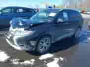 2017 Mitsubishi Outlander SE с VIN JA4AZ3A32HZ058147, выставлен на аукционе IAAI как лот 41537588 с пробегом 99 461 миль миль и . История ставок и продаж доступна на DreamBid. Изображение 17.