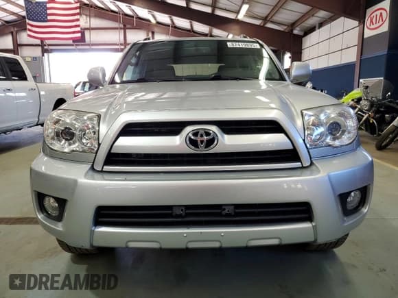 ✅ 2008 Toyota 4Runner Limited • VIN: JTEBU17R48K028595 • Лот: 87419895. Опубликован ранее на Copart с пробегом 141 740 миль. Бесплатный доступ к архиву аукционных продаж из США и подробный отчёт об истории автомобиля на DreamBid. Изображение 5.