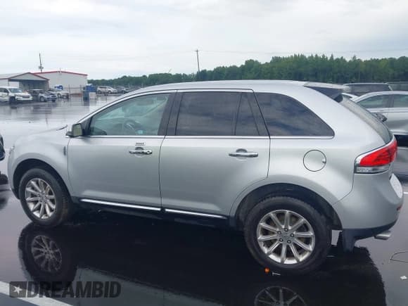 ✅ 2013 Lincoln MKX • VIN: 2LMDJ6JK5DBL47572 • Lot: 42963013. Wystawiony na IAAI z przebiegiem 135 842 mil. Bezpłatny archiwum sprzedaży aukcyjnych z USA i szczegółowy raport historii pojazdu na DreamBid. Zdjęcie 14.