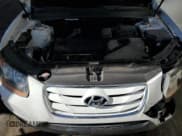 ✅ 2010 Hyundai Santa Fe GLS • VIN: 5NMSG3ABXAH395375 • Lot: 81690694. Listed on Copart with 118,903 mi. Free auction sales archive from the USA and detailed vehicle history report at DreamBid. Image 12.