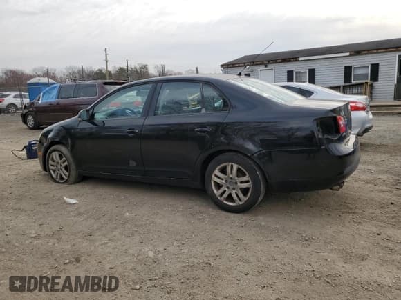 ✅ 2007 Volkswagen Jetta • VIN: 3VWGF81K07M147337 • Lot: 49919725. Listed on Copart with 155,529 mi. Free auction sales archive from the USA and detailed vehicle history report at DreamBid. Image 2.